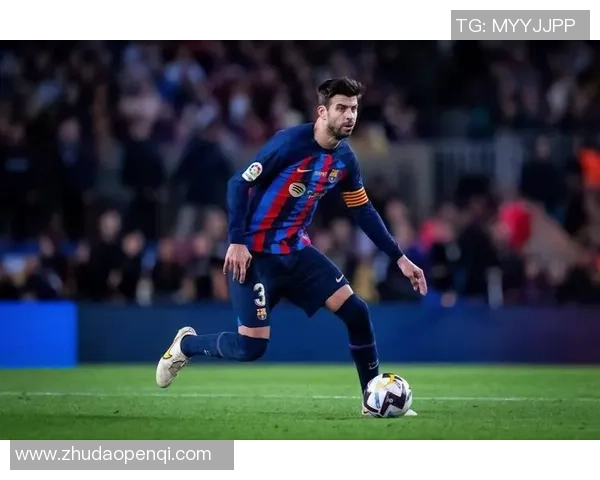 足球明星脸部剪影艺术展览揭幕见证传奇球员的独特魅力与风采 足球明星脸部剪影艺术展览揭幕见证传奇球员的独特魅力与风采